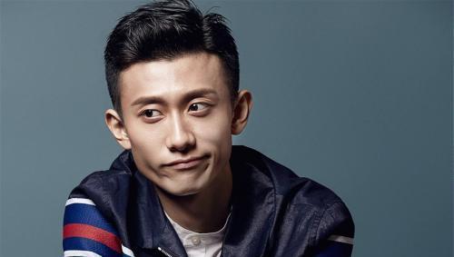 闭眼吃瓜,揭秘娱乐圈幕后真相  第1张