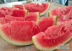 黎川县吃瓜,吃瓜也能吃出地方特色  第2张