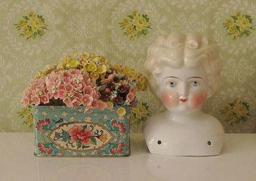 古典玩偶吃瓜,古典玩偶的奇幻瓜界冒险  第2张