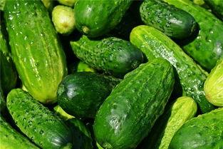 梦到吃瓜被人抓,吃瓜被捉背后的神秘启示  第2张