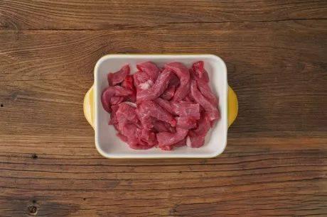 牛吃雪瓜吗,探寻动物饮食习惯之谜  第3张